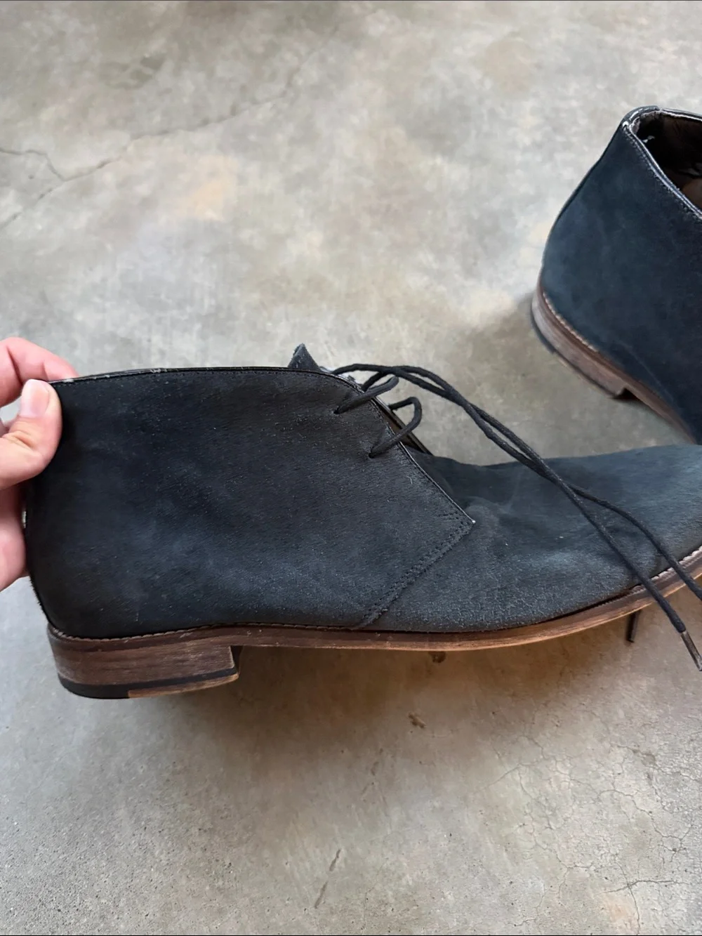 Gordon Rush Black Suede Chukka Boots